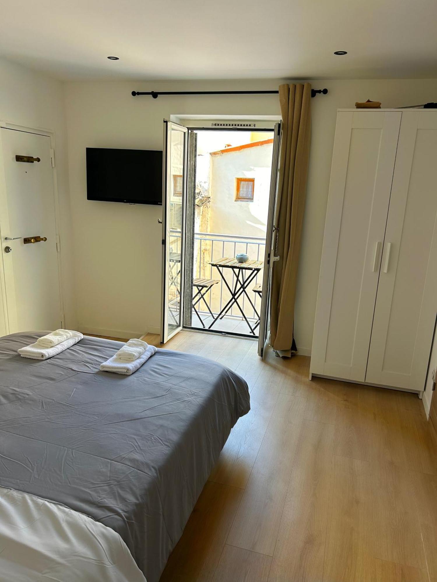 Charmant 3 Pieces Renove Au Coeur Du Vieil Αντίμπ Εξωτερικό φωτογραφία
